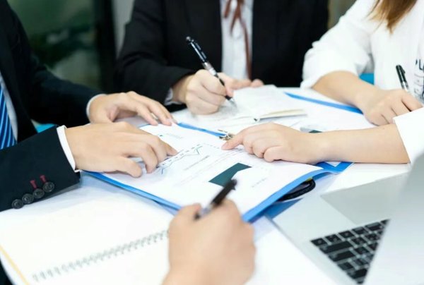 京东月薪60000招聘HR，岗位要求只有3个字(图2)